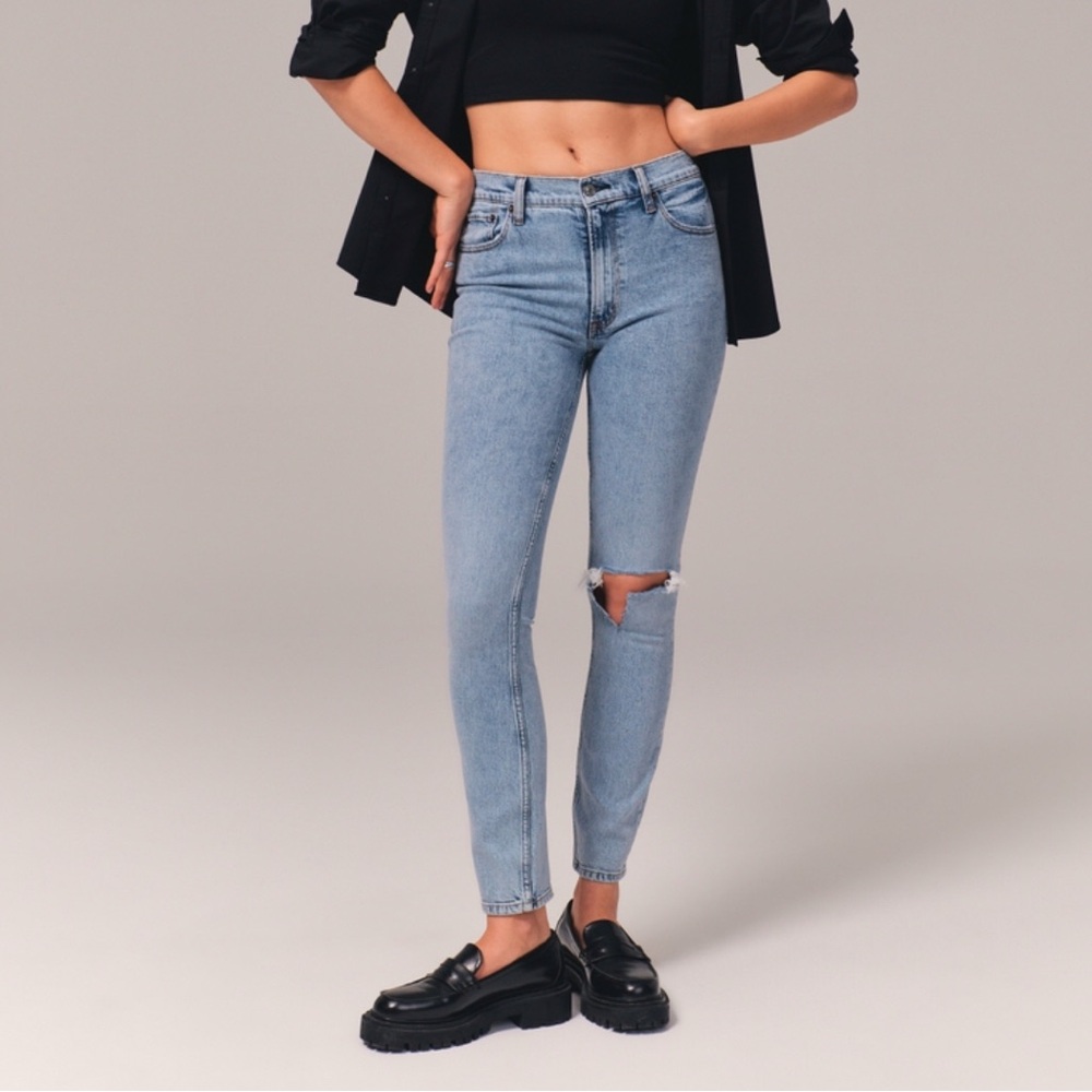 Abercrombie Light Wash Destroyed High Rise Women's Jeans